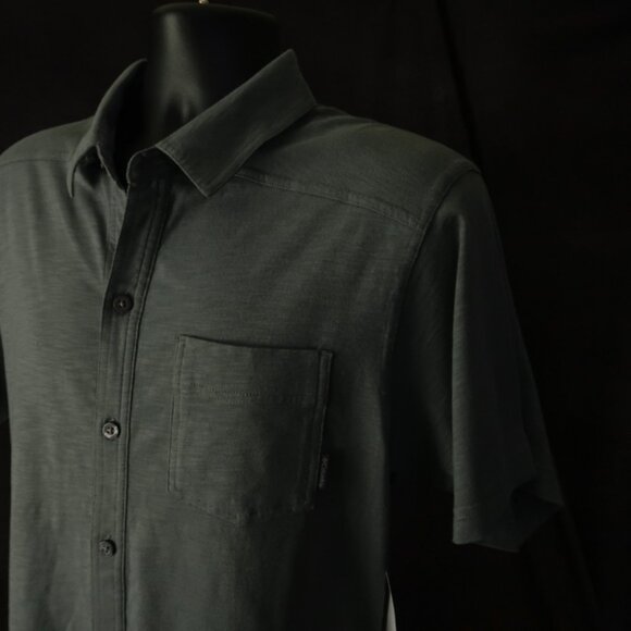 Columbia Sage Green Lookout Point Camp Shirt (M) NEW!! 🔥 - Picture 5 of 8